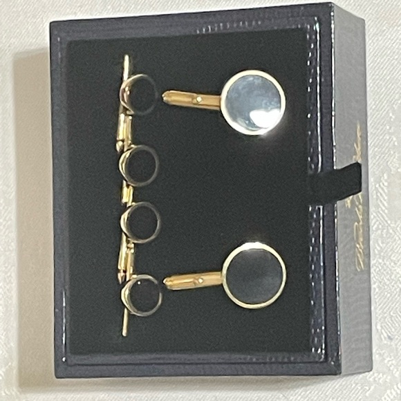 Brooks Brothers Onyx Tuxedo studs and cuff links - Picture 3 of 5